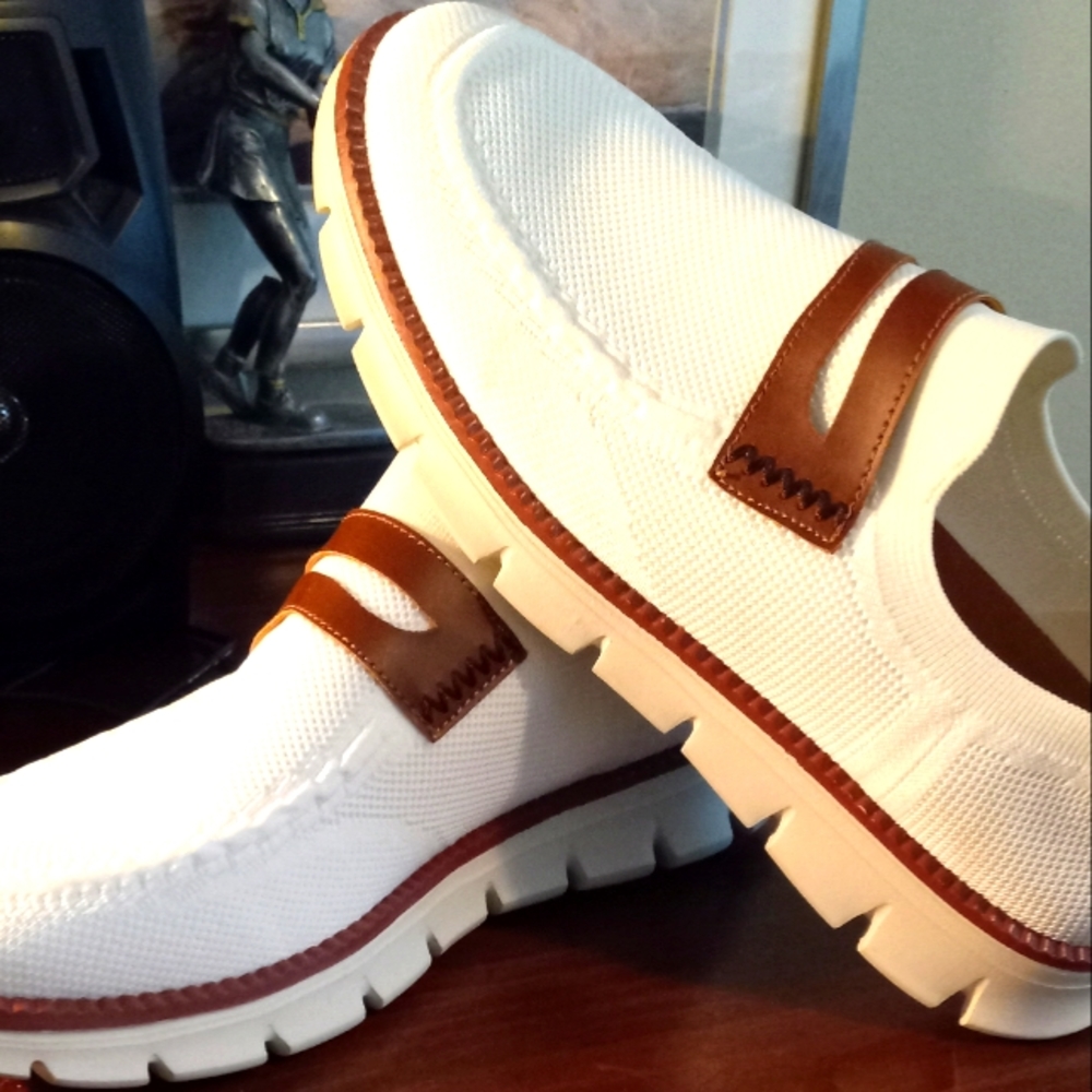 mens size 10 1/2 loafers
